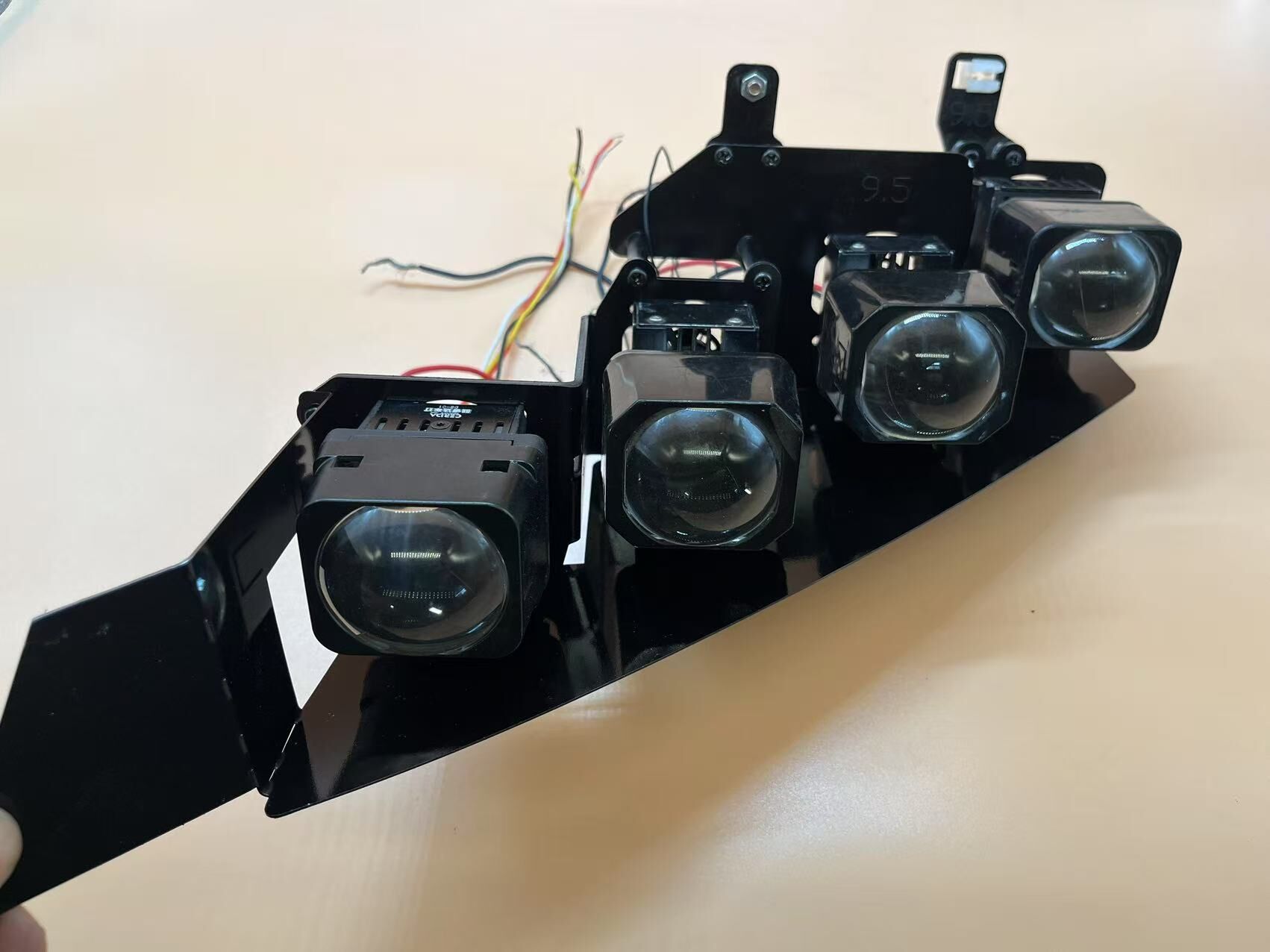 九代半雅阁四矩阵支架