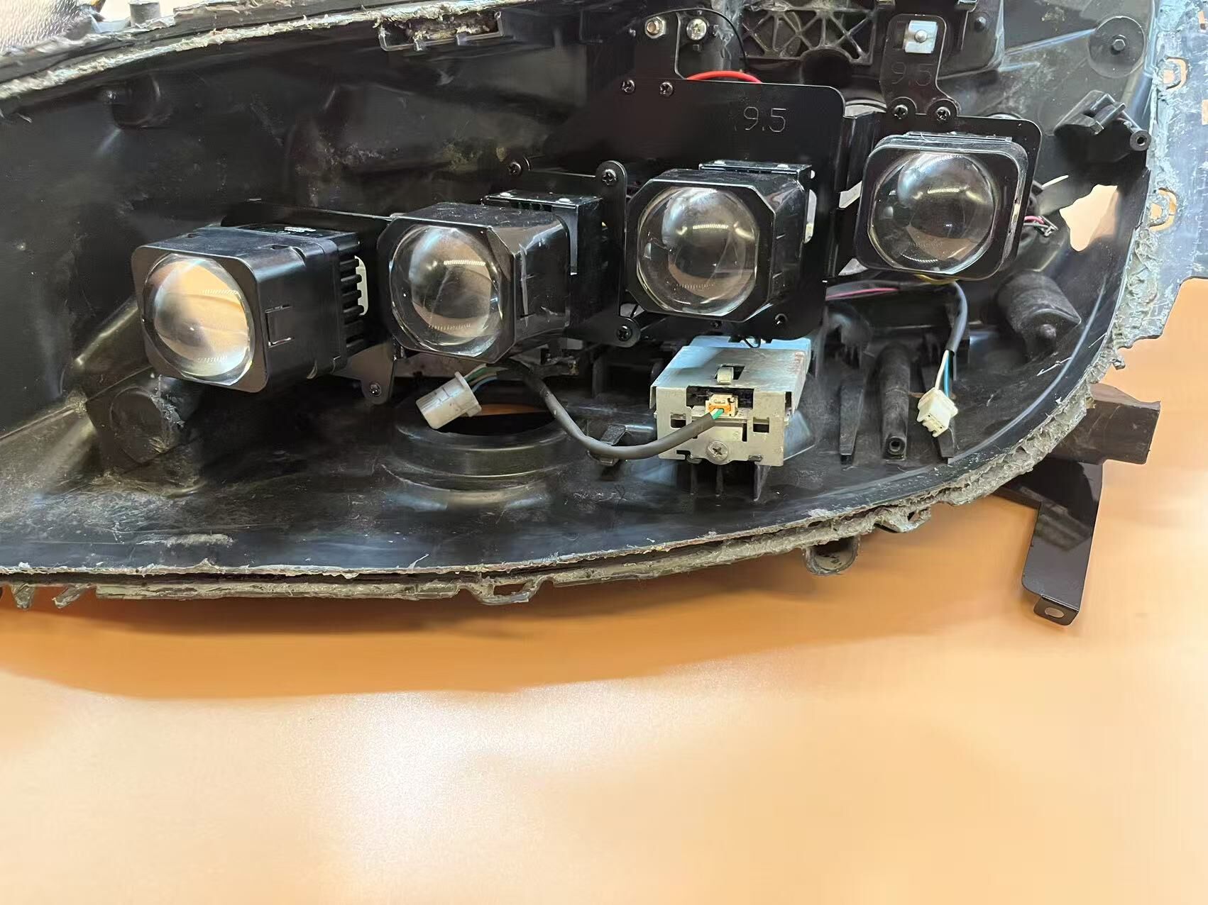 九代半雅阁四矩阵支架