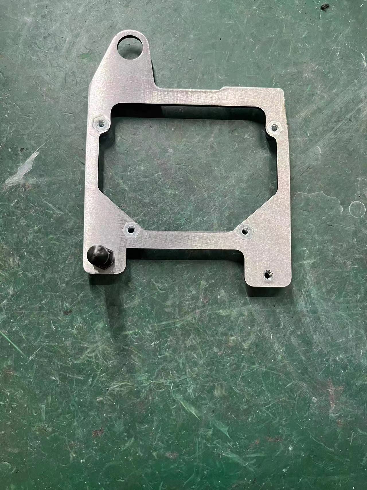 德州伟梵【24-25款时代领航大G G6近光支架】安装教程