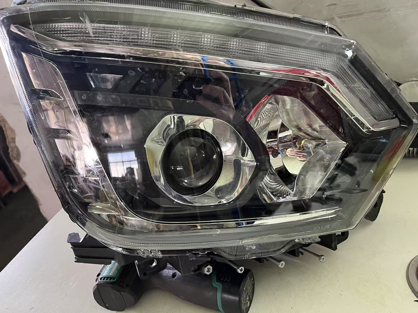 德州伟梵【22-25款福田奥铃M卡近光支架】安装教程