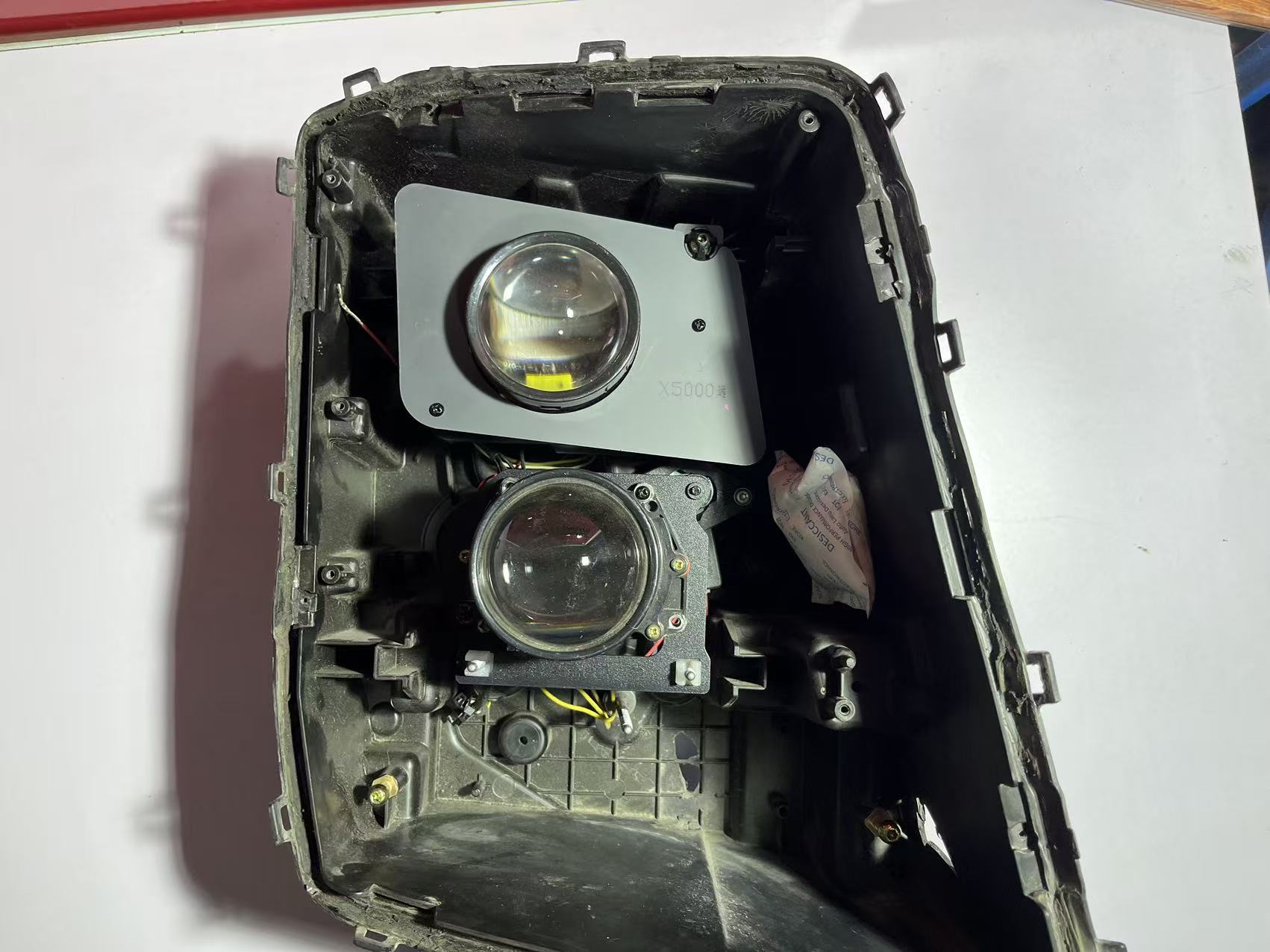 德州伟梵【19-24款陕汽德龙X5000LED款透镜支架】 远光 近光 安装说明