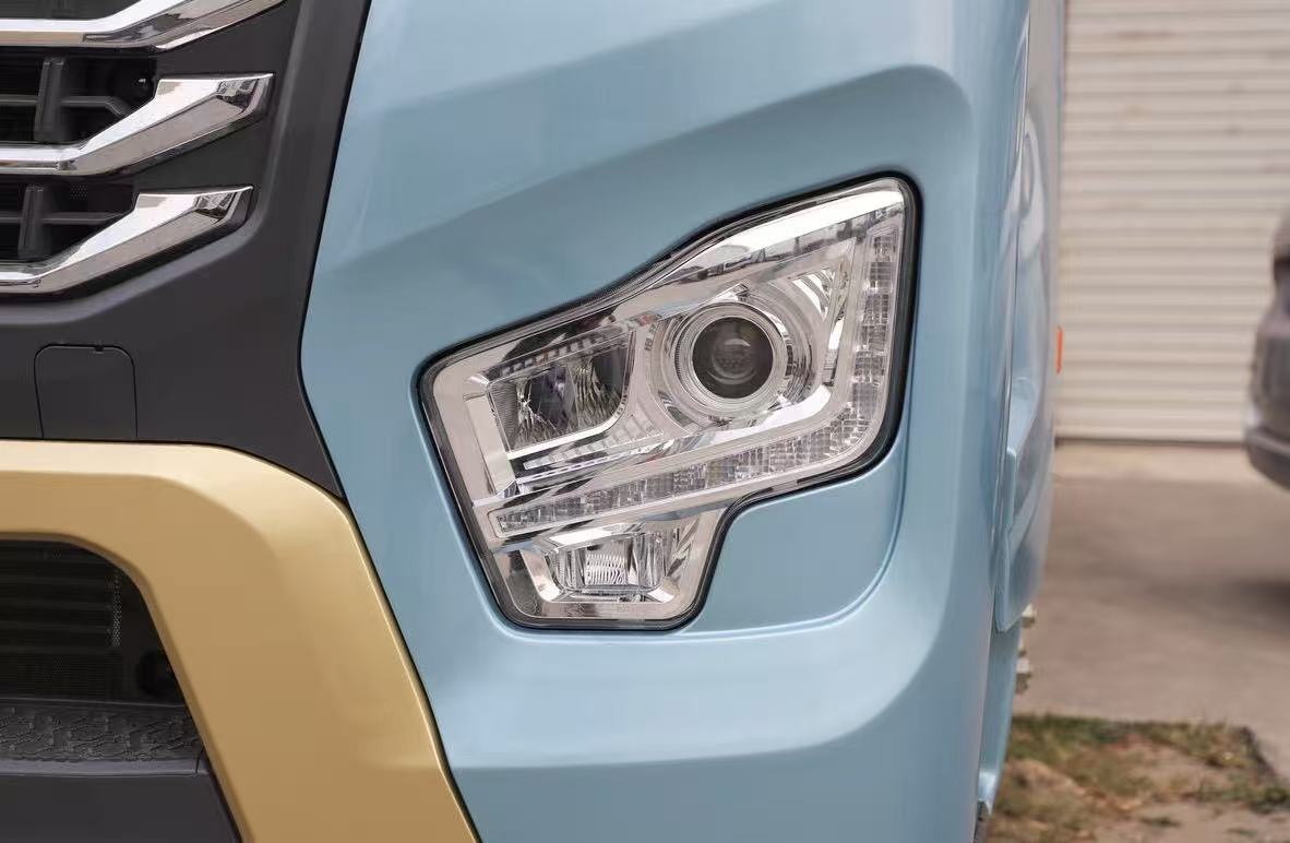 德州伟梵【22-25款德龙x5000S 25款德龙G6000】远光近光 安装图解