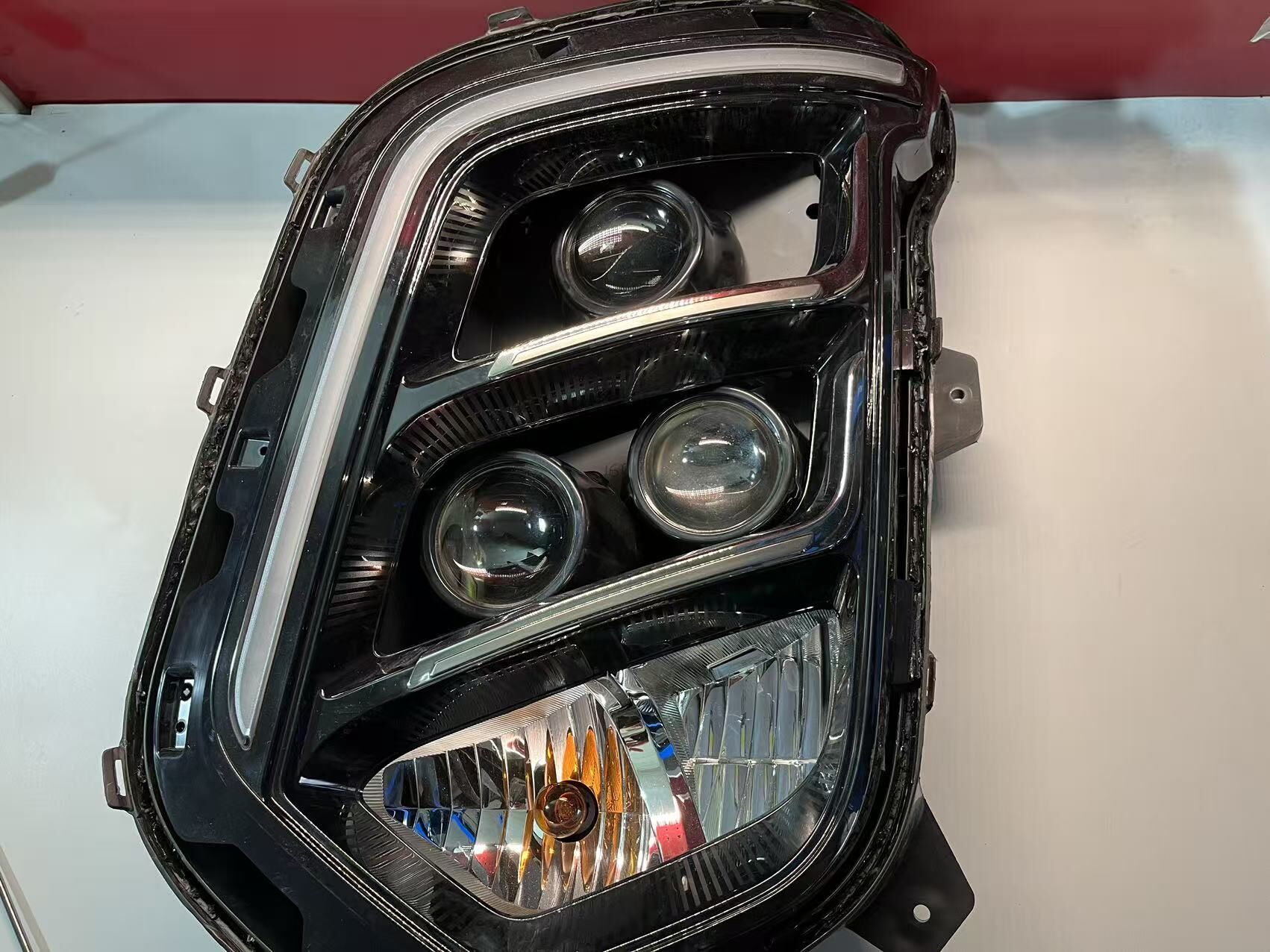 德州伟梵【23-25款解放J6G 解放J6PRO透镜支架】近光 远光 安装图解