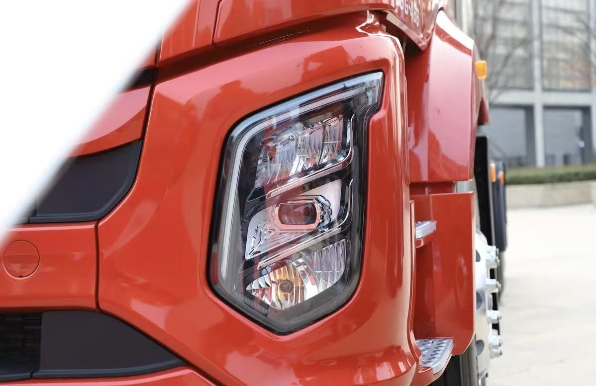 德州伟梵【23-25款解放J6G 解放J6PRO透镜支架】近光 远光 安装图解