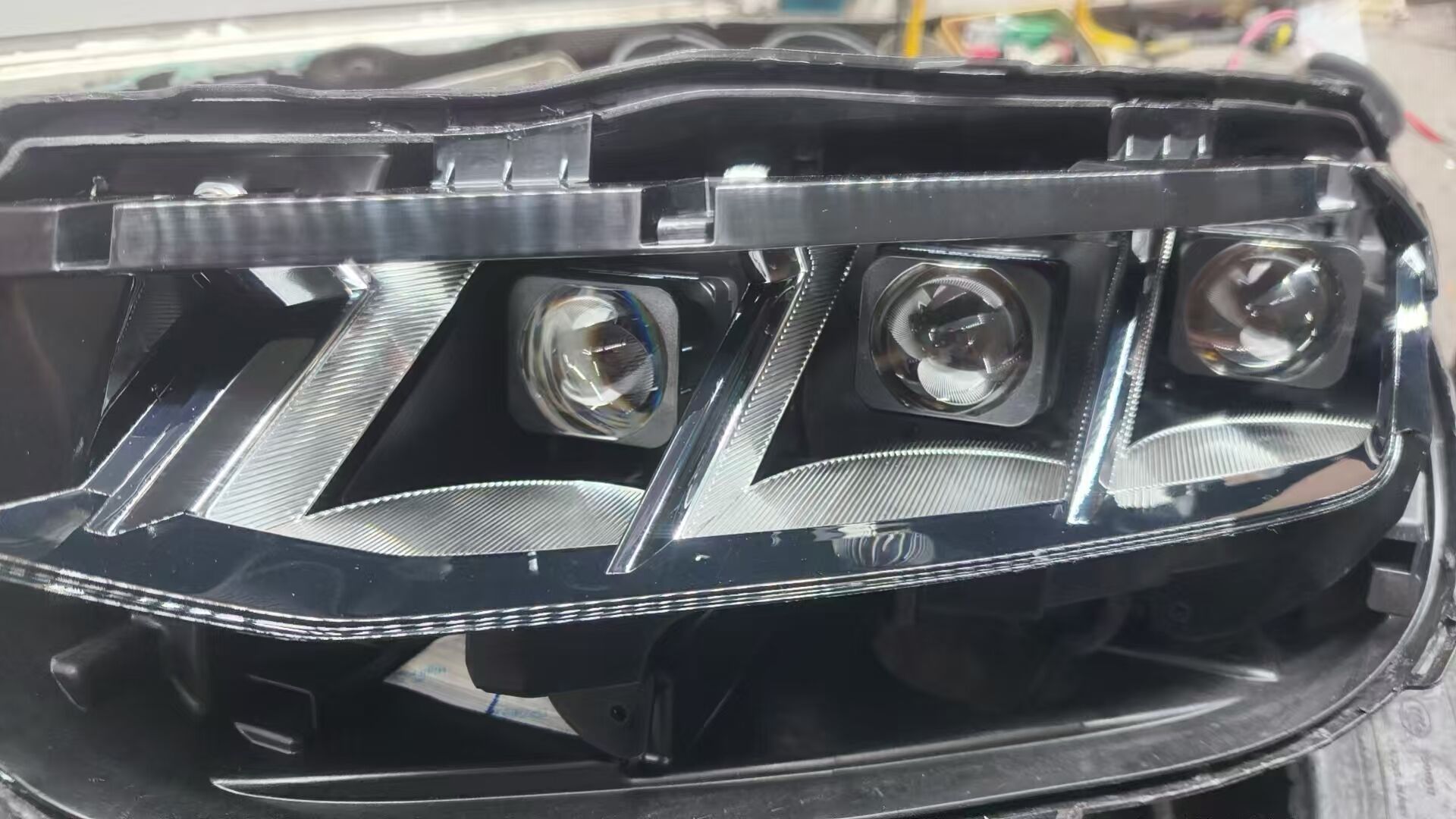 德州伟梵【25款途岳新锐（锐进版）矩阵支架】 安装图解