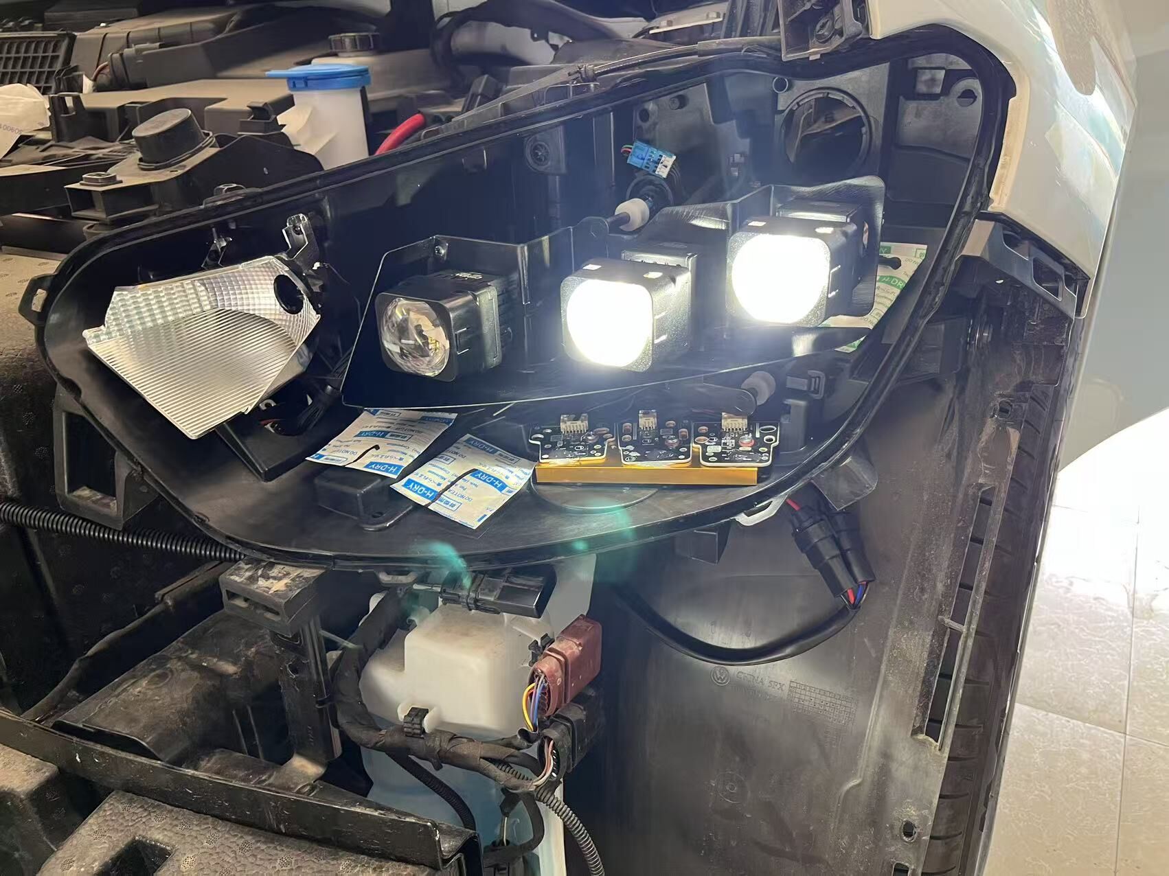 德州伟梵【21-25款大众ID3低配矩阵支架】 安装图解