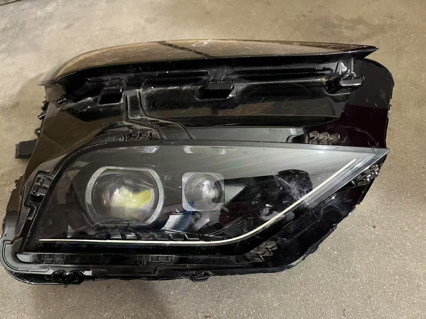 德州伟梵【25款名爵MG ES5透镜支架】3寸加矩阵 安装图解