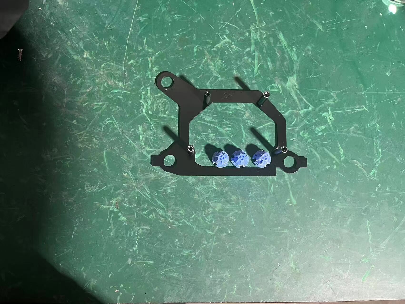 德州伟梵【23款别克E4透镜支架】 安装图解