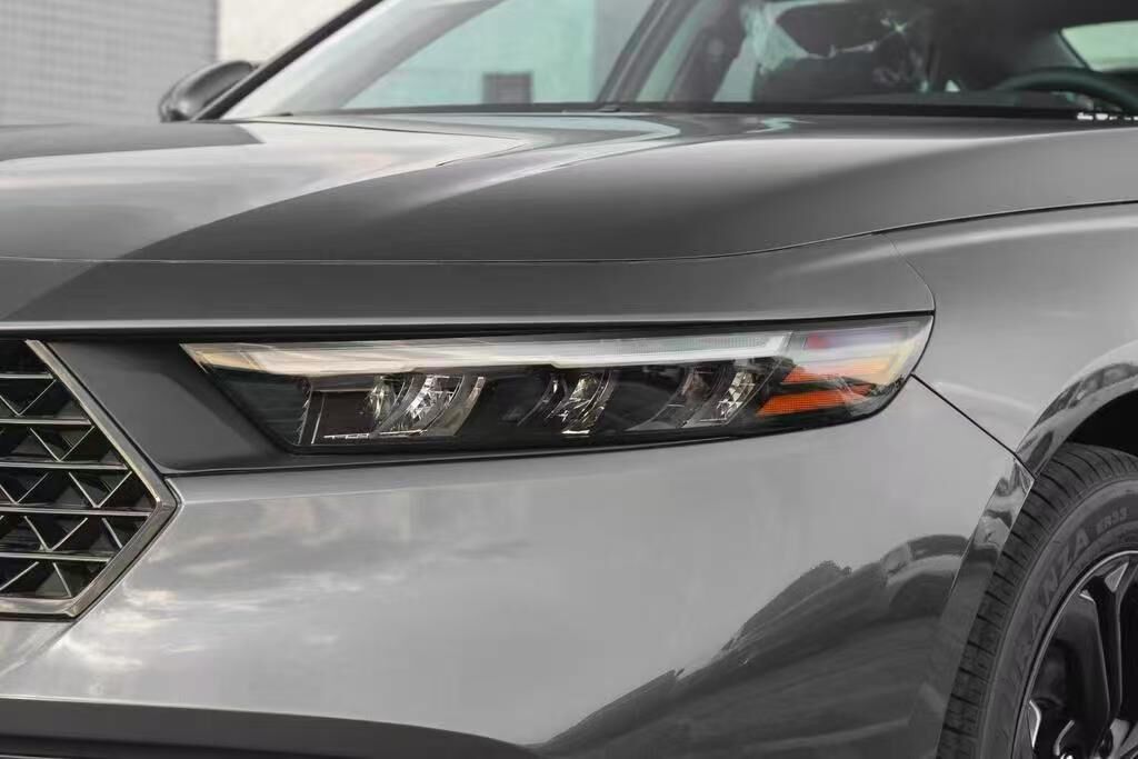 德州伟梵【23款十一代雅阁 英仕派中低配 四矩阵支架】 安装图解