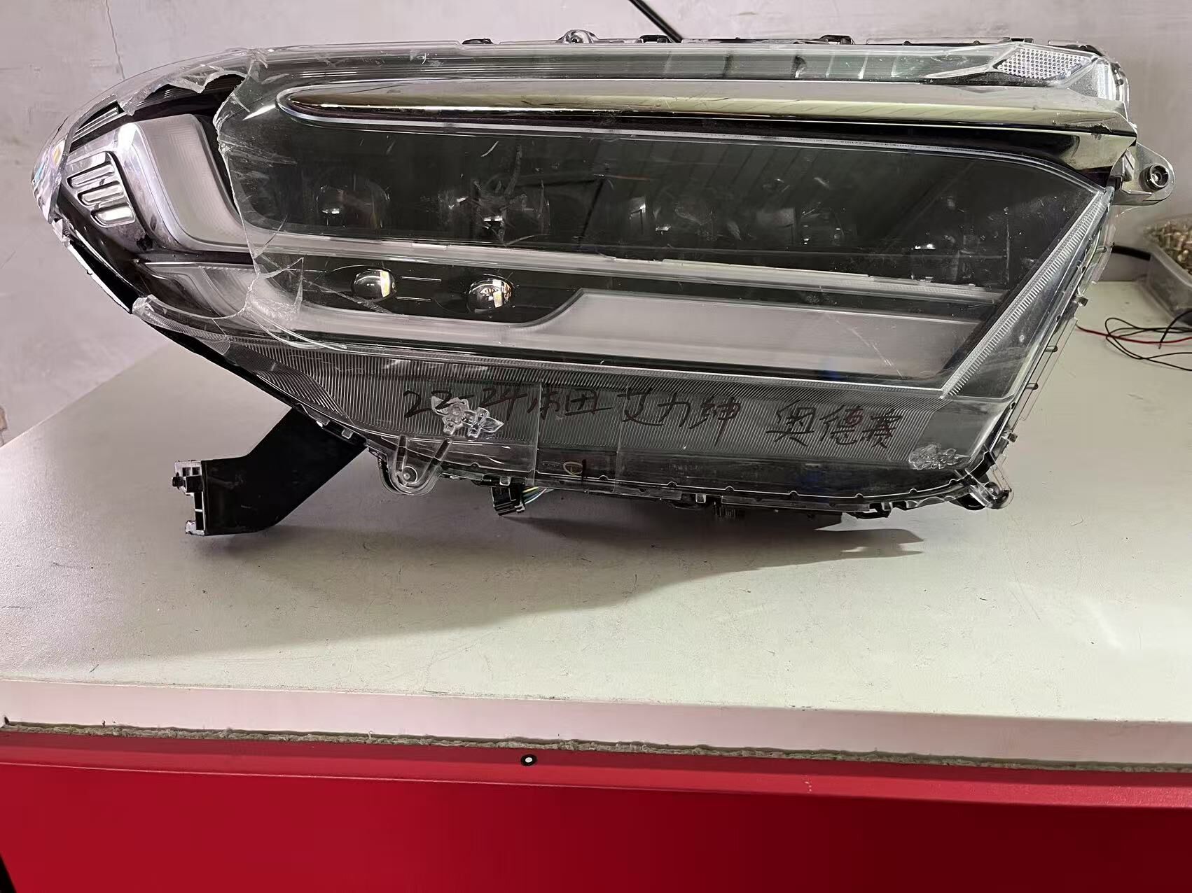 德州伟梵【22-24款本田艾力绅 奥德赛 四矩阵支架】 安装图解