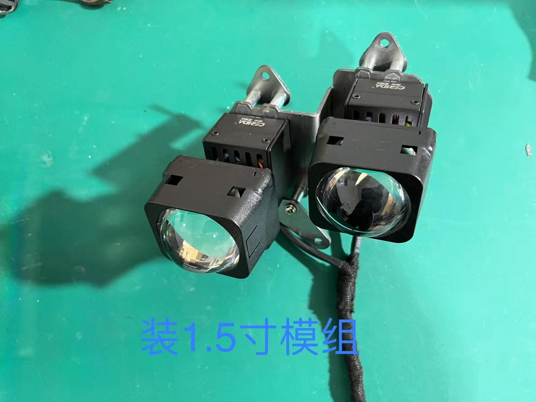 德州伟梵【17-18款本田缤智高配近光LED款 矩阵支架】 安装图解