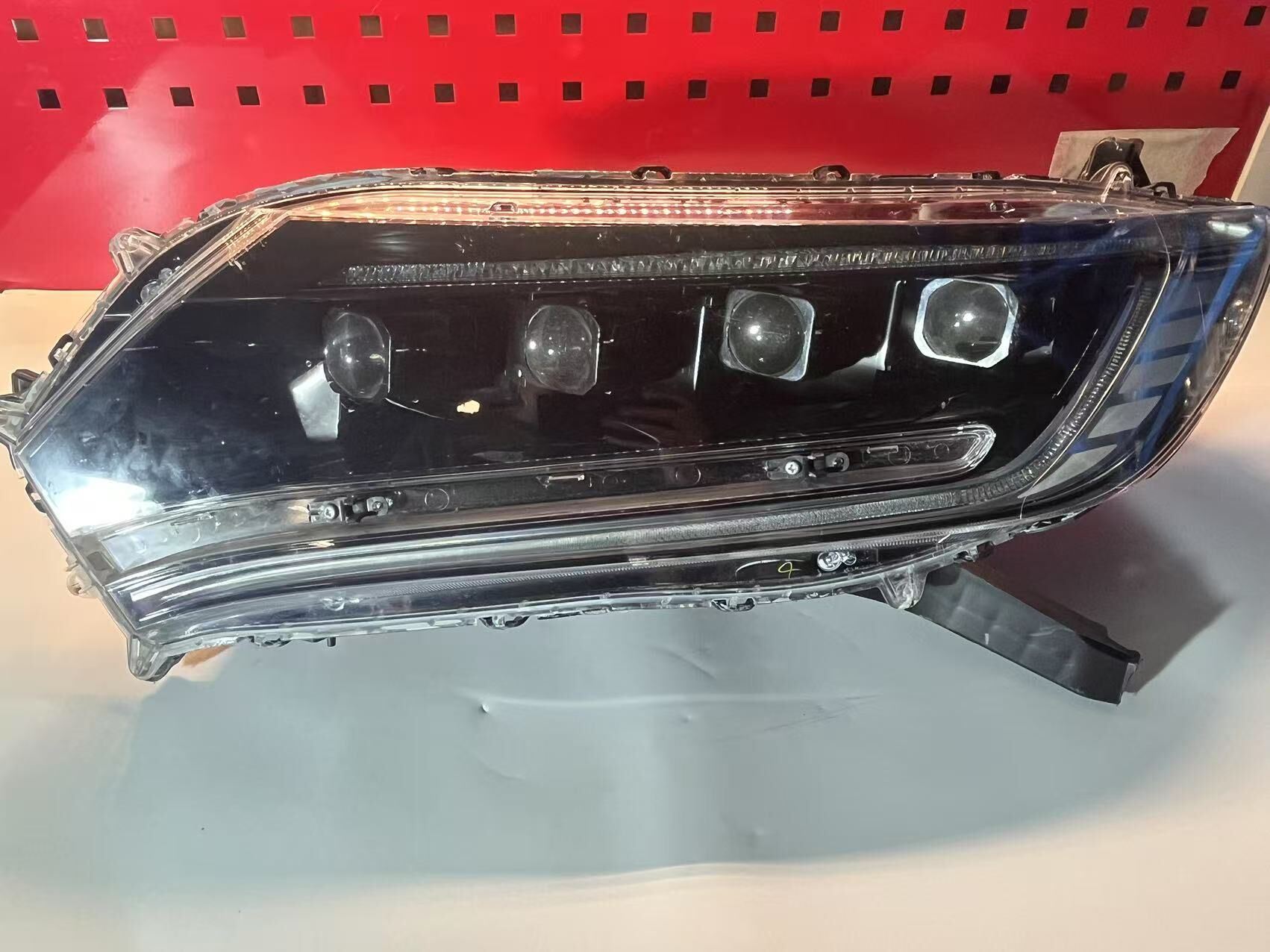 德州伟梵【17-24款本田URV中高配 四矩阵支架】 安装图解