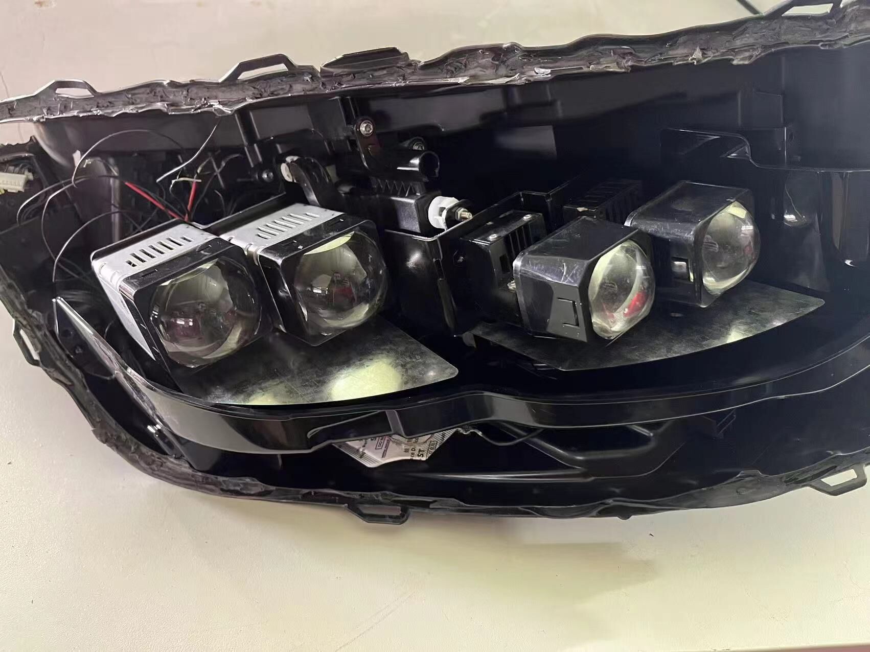 德州伟梵【20款腾势X 矩阵支架】远近光 安装图解