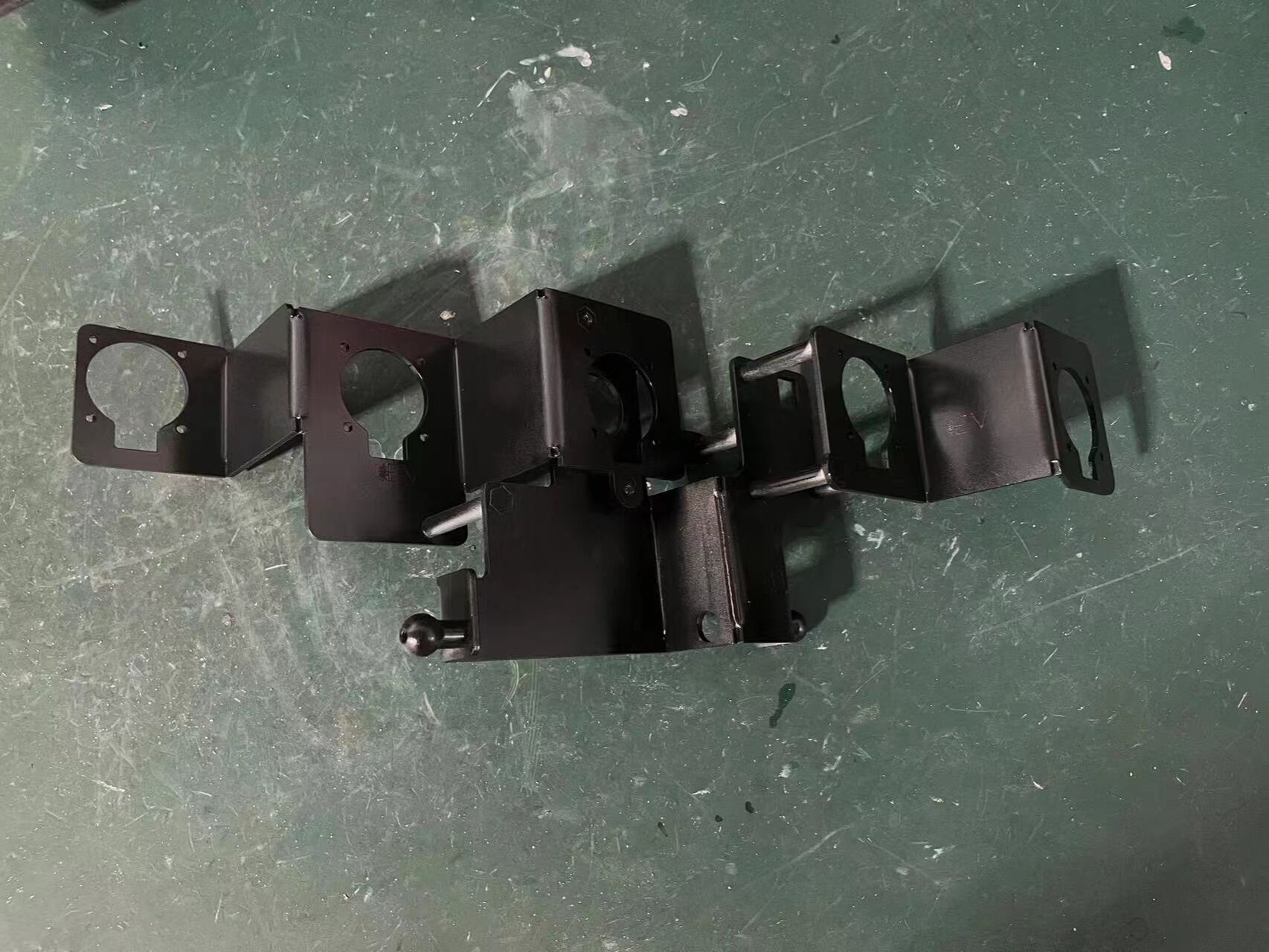 德州伟梵【20-24款比亚迪秦EV 矩阵支架】 安装图解