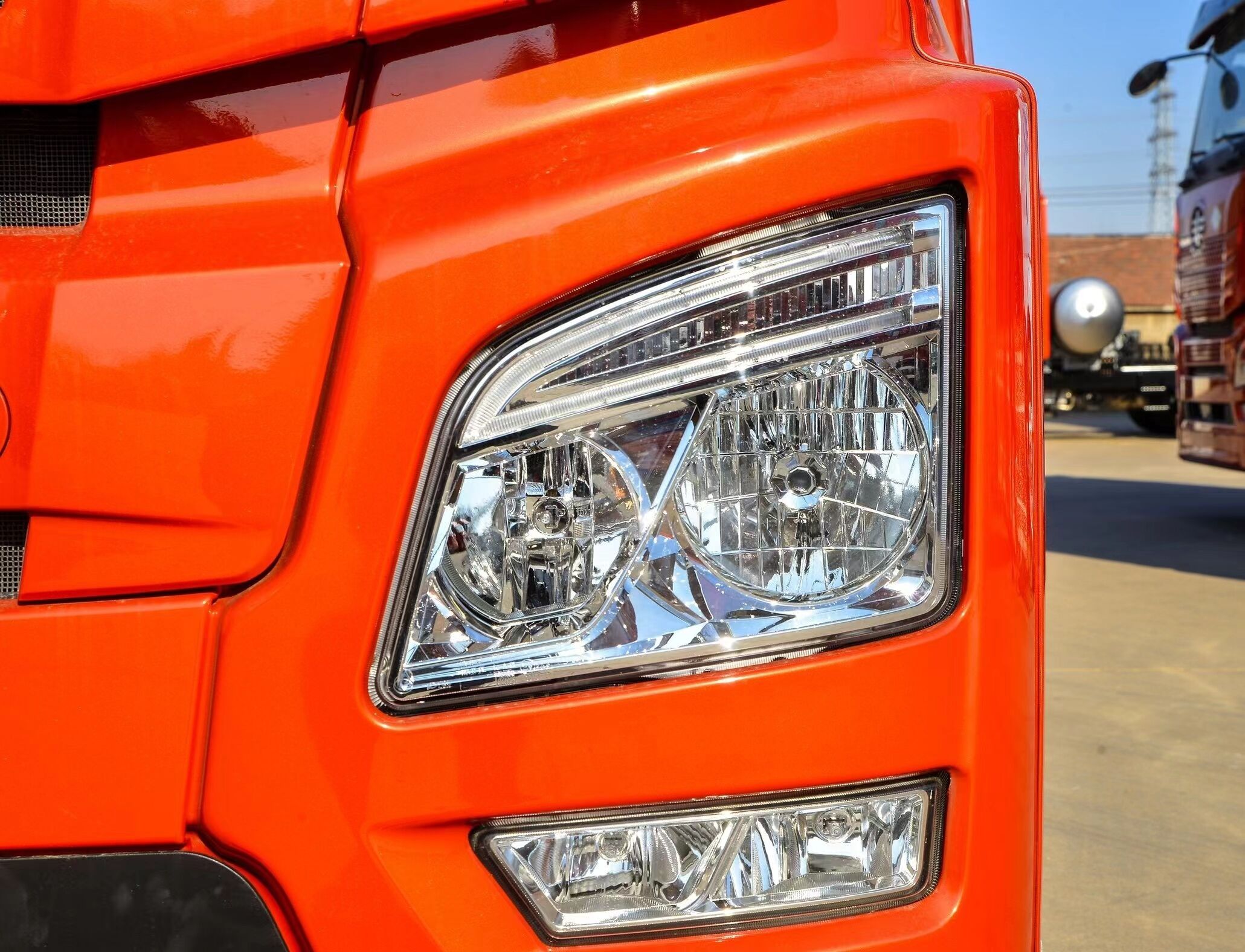 德州伟梵【20款解放JH6卤素灯碗款透镜支架（支架分A B款）】近光 远光 安装图解