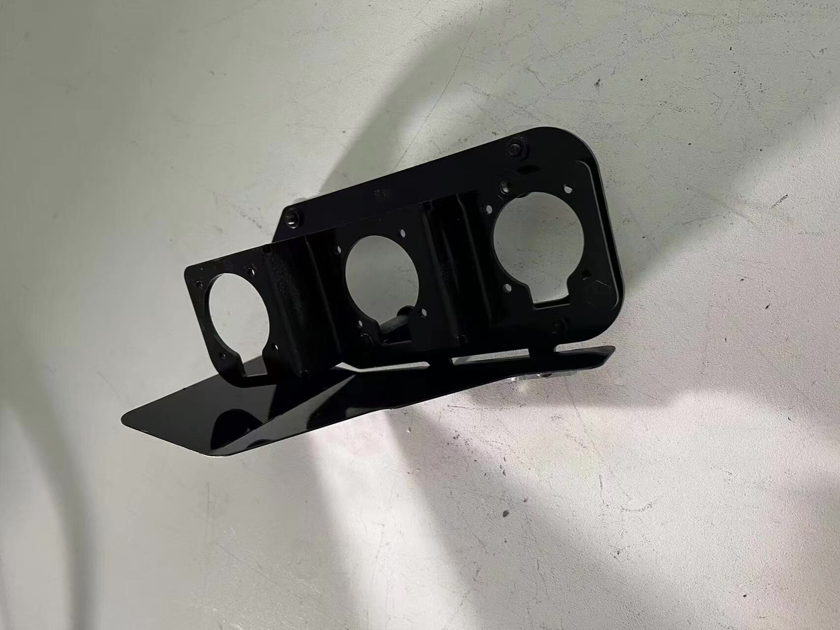 德州伟梵【24款东风星海V9 矩阵支架 】 安装图解