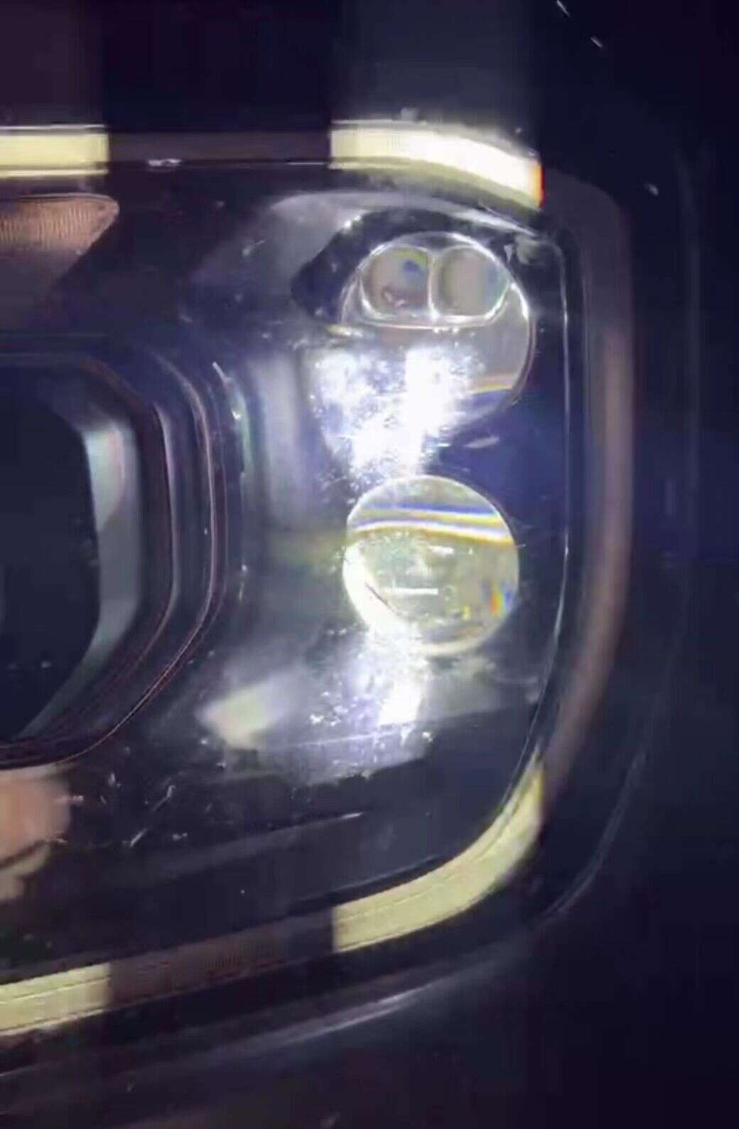 德州伟梵【23款 福特游奇侠 全矩阵/四透加矩阵支架】 安装图解