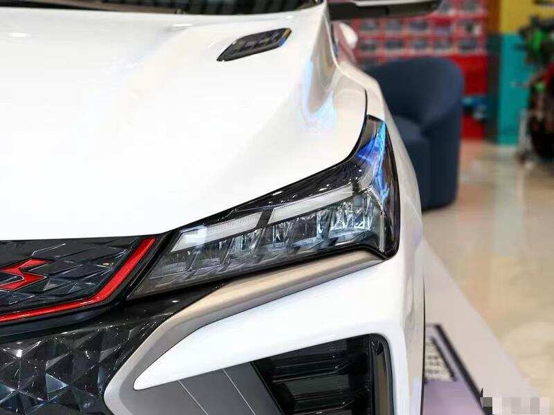 德州伟梵【22款 吉利缤越coll 矩阵支架】 安装图解