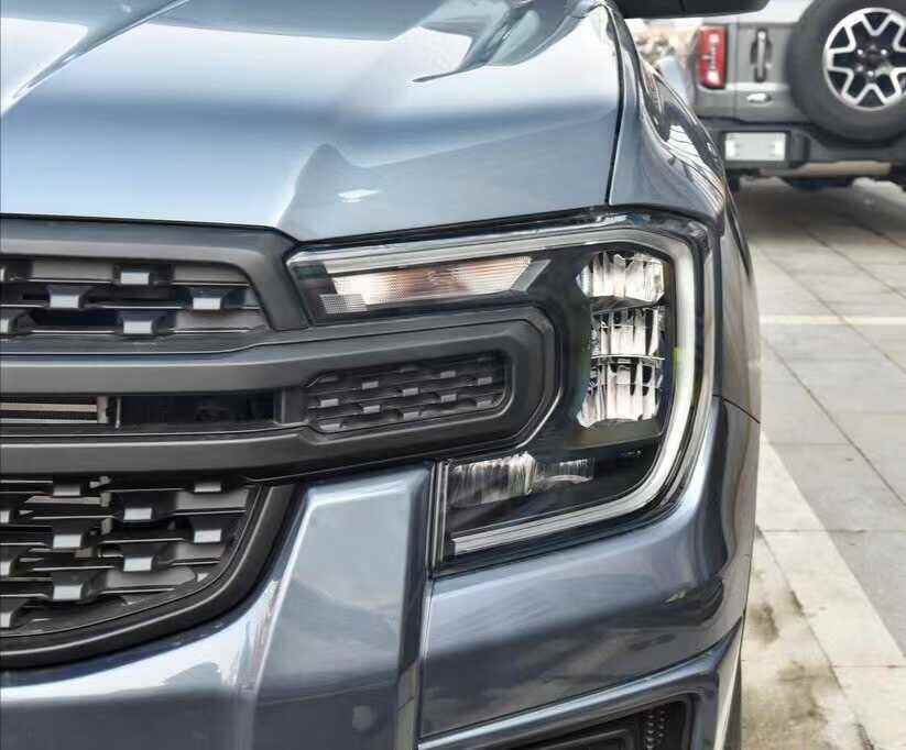 德州伟梵【23款 福特游奇侠 全矩阵/四透加矩阵支架】 安装图解