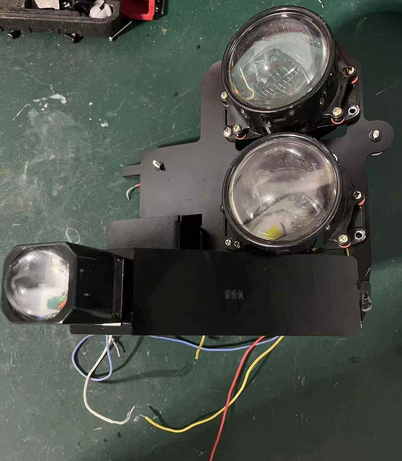 德州伟梵【23款 福特游奇侠 全矩阵/四透加矩阵支架】 安装图解