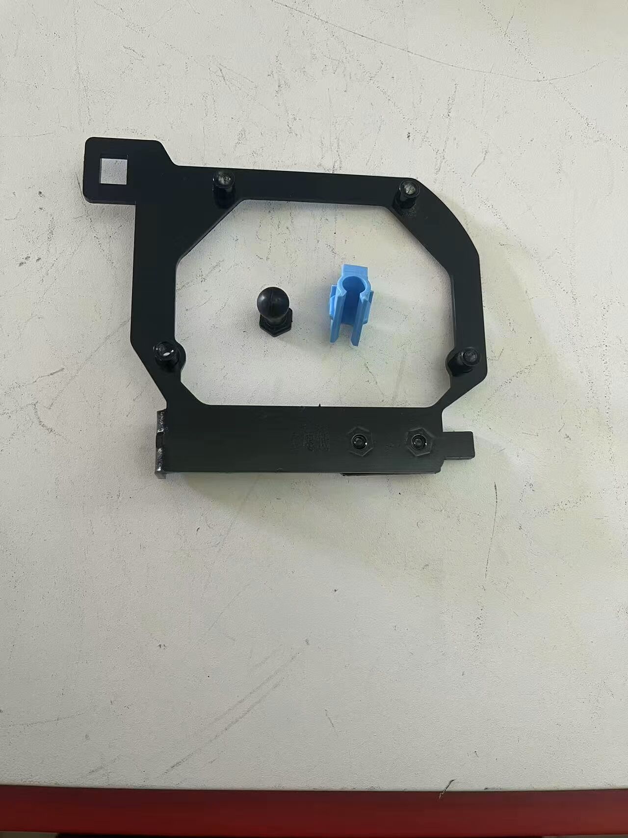 德州伟梵【25款 吉利星愿低配卤素款 透镜支架】 安装图解