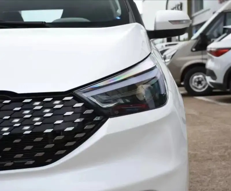 德州伟梵【19-24款 易至EV3 E300 可免开灯支架】 安装图解