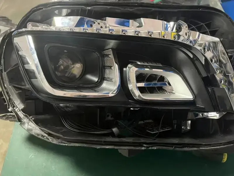 德州伟梵【18-23款 北京BJ90 免开灯支架】 安装图解