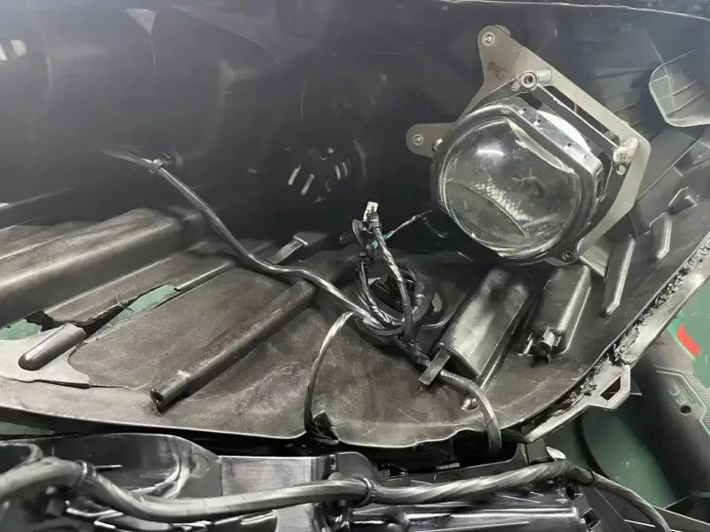 德州伟梵【23款 哪吒GT 透镜支架】 安装图解