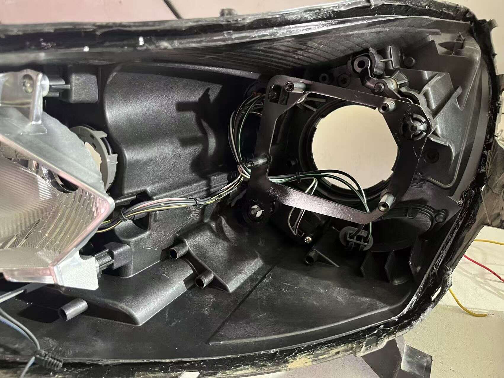 德州伟梵【20款 现代悦纳 透镜支架】 安装图解