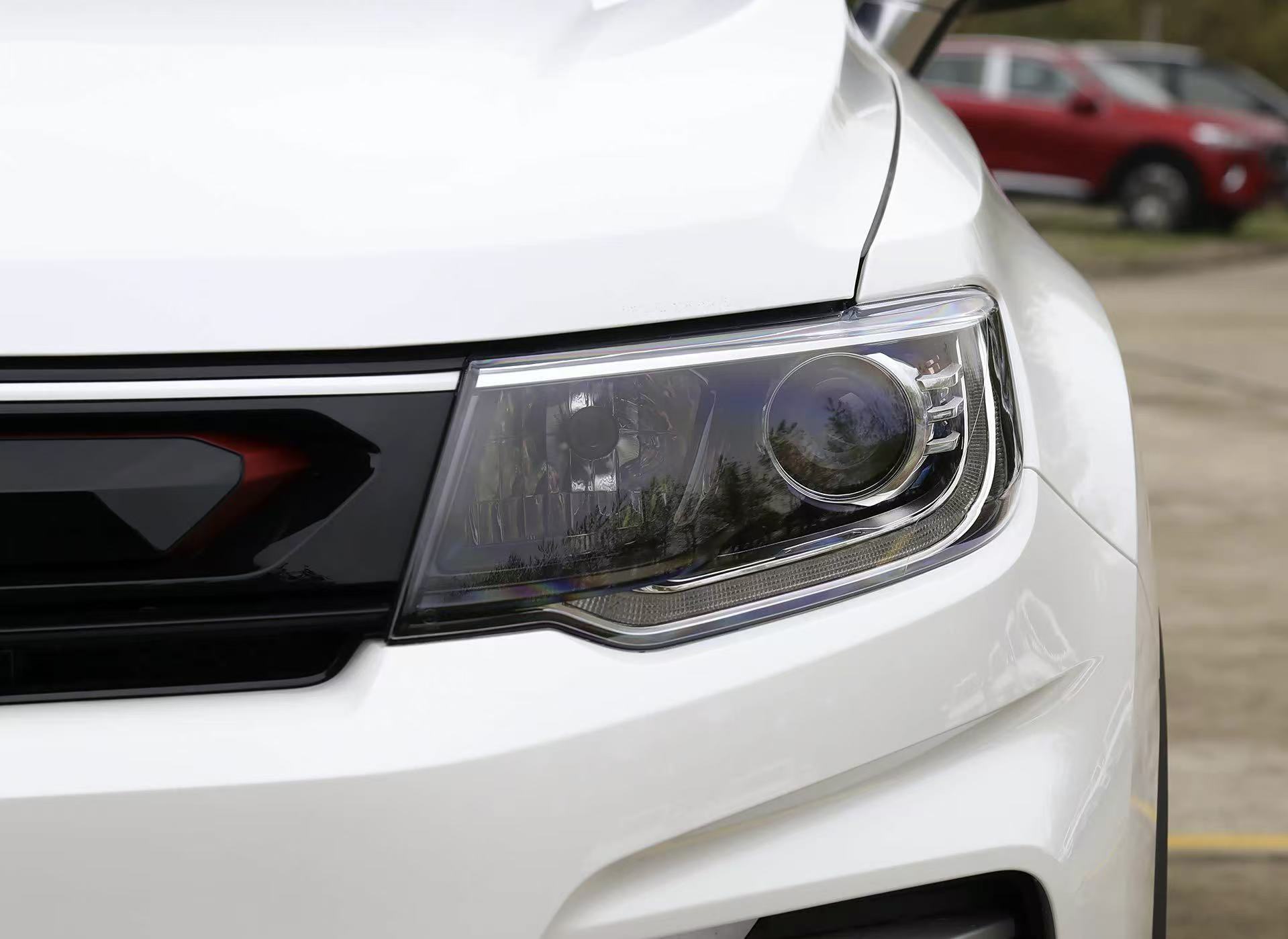 德州伟梵【18-21款长安CS35 PLUS低配卤素 透镜支架】 安装图解