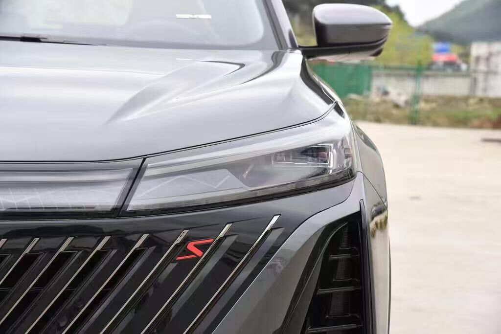 德州伟梵【22-24款 长安CS75 PLUS 透镜支架】 安装图解