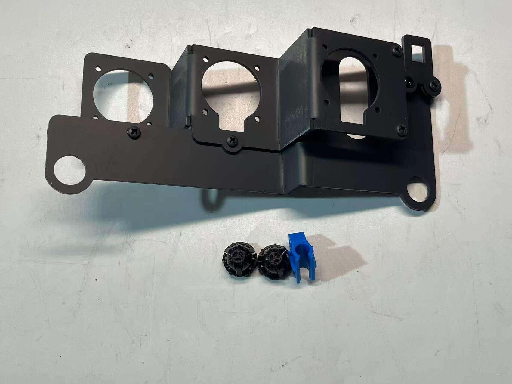 德州伟梵【26款 吉利博越 矩阵支架】 安装图解