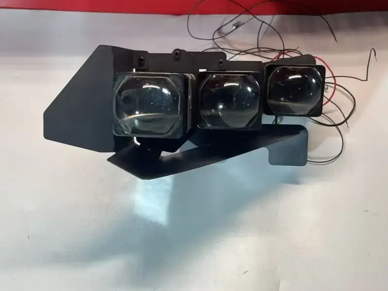 德州伟梵【17-20款 路虎发现5低配 矩阵支架】 两款 安装图解