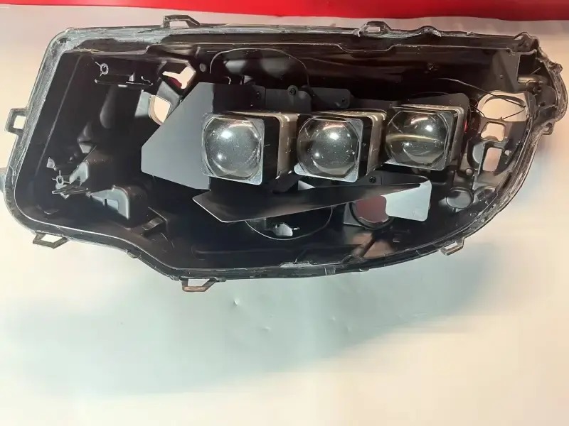 德州伟梵【17-20款 路虎发现5低配 矩阵支架】 两款 安装图解