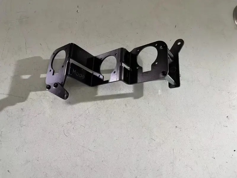 德州伟梵【22款 特斯拉Model3 Model Y 矩阵支架】 安装图解