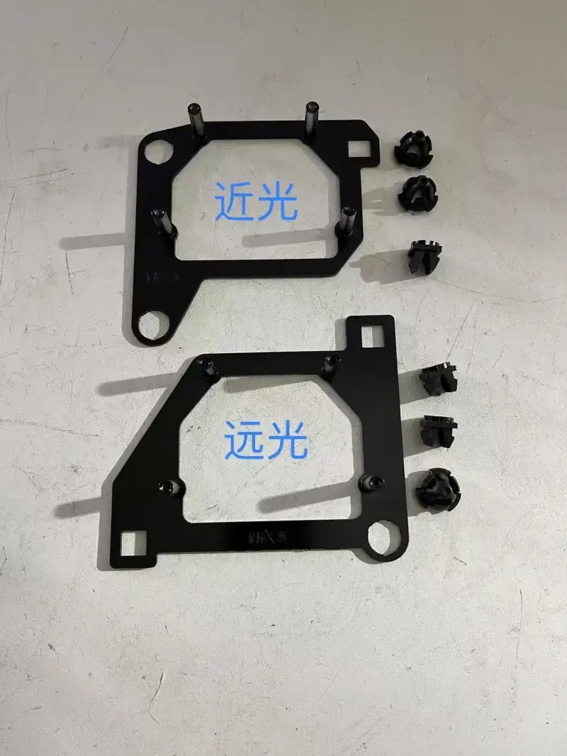 德州伟梵【25款 大通星际X四驱豪华版 透镜支架】 安装图解